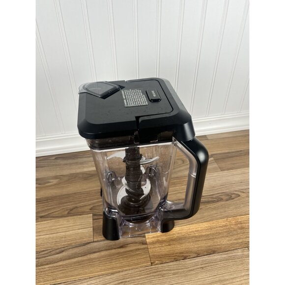 Ninja Professional Plus Kitchen 64 OZ 8 Cup Blender Pitcher with Lid and Blade - Picture 2 of 6